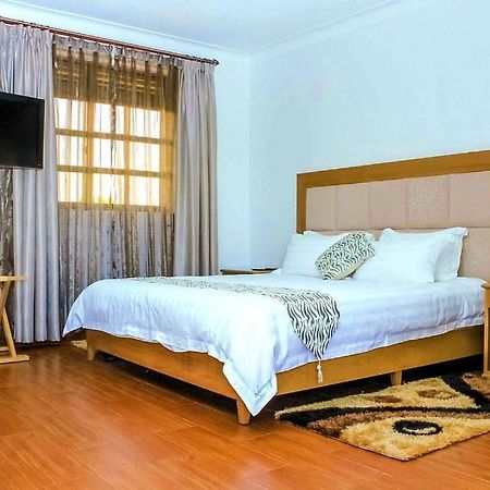 Rosemary Courts Bed And Breakfast Entebbe Esterno foto
