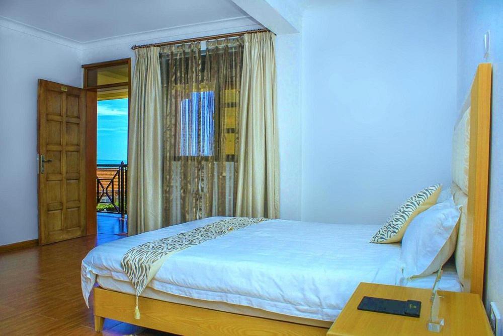 Rosemary Courts Bed And Breakfast Entebbe Esterno foto